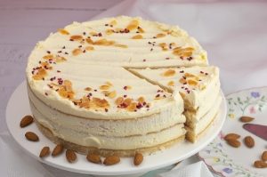 VEGAN Raspberry & Almond Cake P/C 16