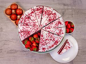 32799 Red Velvet Cake