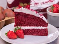 Red Velvet Cake Pre-cut 14